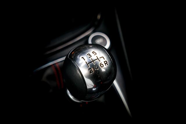 Ford PUMA 1.0 155 PK EcoBoost Hybrid ST-Line X RIJKLAAR INCL:GARANTIE. | Vooruit/stoel/stuur Verwarming I Wireless Charging | Clima | Navigatie | Trekhaak |