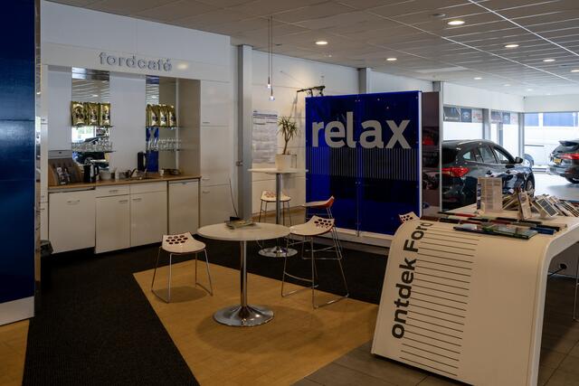 Ford PUMA 1.0 EcoBoost Hybrid 155PK ST-Line X Vignale Automaat | LEDER | ELEK. KLEP | BLISS | KEYLESS | FULL LED KOPLAMPEN