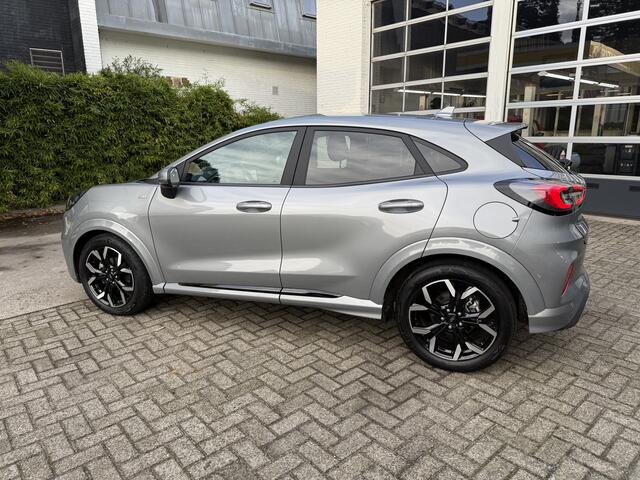 Ford PUMA 1.0 EcoBoost ST Line Hybrid
