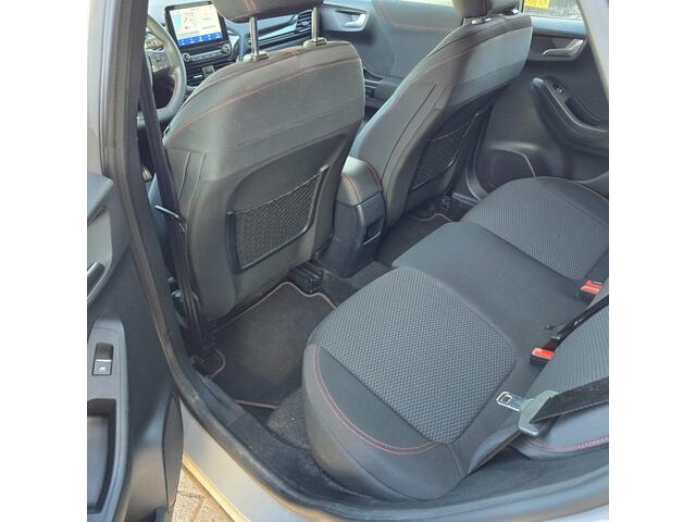 Ford PUMA 1.0 Ecoboost Hybrid St-line Automaat. BTW auto