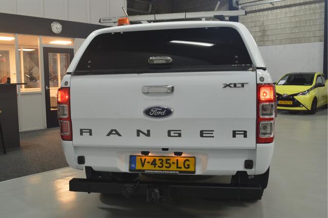 Ford RANGER 2.2 TDCi XLT Supercab 3.55 // ZWAAILAMPEN // LIER // 179.000 km // TREKHAAK // AIRCO // CRUISE //