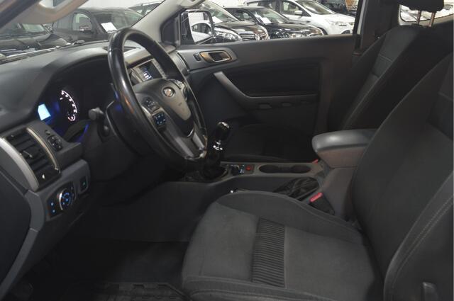 Ford RANGER 2.2 TDCi XLT Supercab 3.55 // ZWAAILAMPEN // LIER // 179.000 km // TREKHAAK // AIRCO // CRUISE //