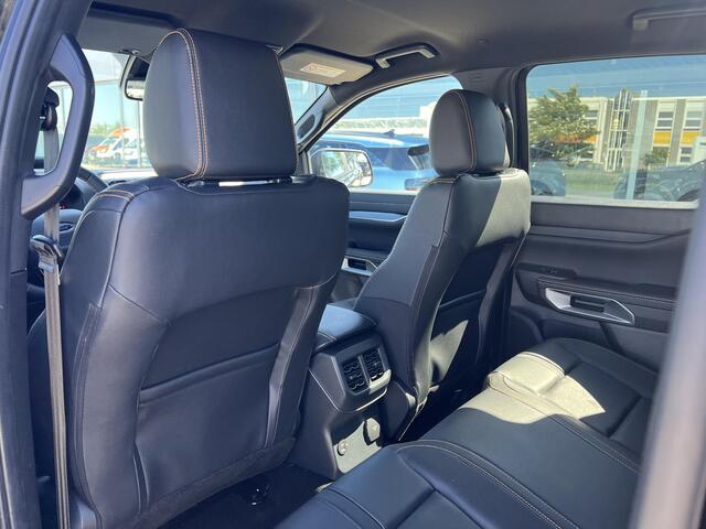 Ford RANGER 2.3 PHEV Wildtrak Double Cab 281pk | 5 persoons! | Technology Pack Plus Trailer | Cargo Area Pack | Power Rollertop | Prijs excl. BTW incl. BPM | laadkabel mode 3 16A | Rijklaar