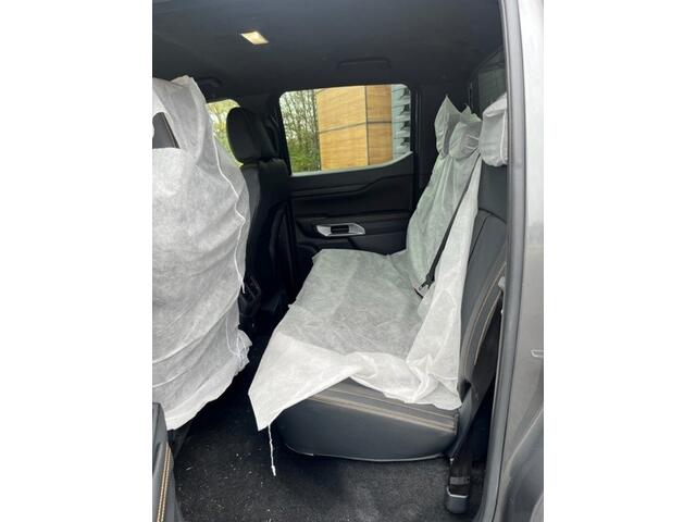 Ford RANGER 2.0 BI TURBO AUT 5 PERS MULTI CARGO VAN RAPTOR LOOK ¤ 56.900 EXCL BTW Auto in nieuwstaat OPBOUW EN INRICHTING NAAR WENS tegen meerprijs AANWEZIGE RAPTOR PACK FENDERS/WHEELS /GRILLE inclusief de aangeboden prijs