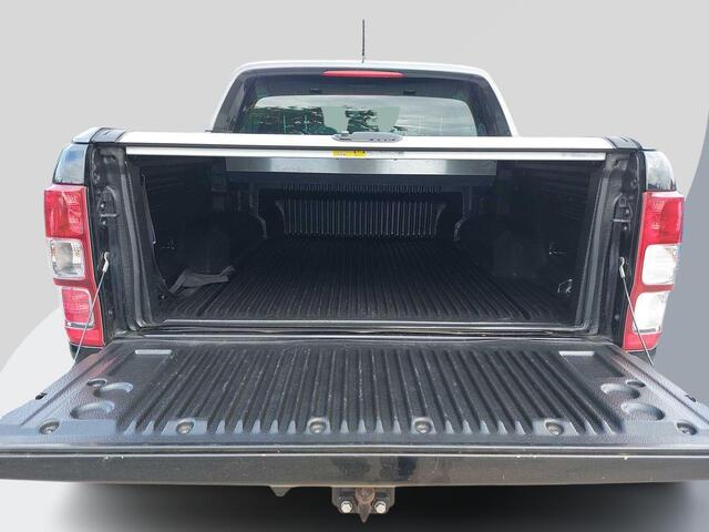 Ford RANGER 3.2 TDCi Wildtrak Supercab | Rollertop | Adaptive cruise control | Winter pack | Trekhaak