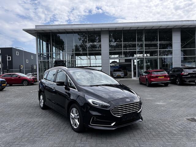 Ford S-MAX 2.5 HYBRID Titanium 7p. 190pk | Adaptieve Cruise Control | 7zits | 1.560 trekgewicht | Sync 3 Navigatie | Achteruitrijcamera