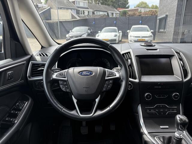 Ford S-MAX 1.5 Titanium, climate/cruise/navi/pano