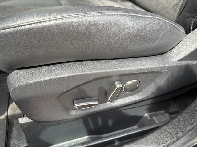 Ford S-MAX 1.5 Titanium, climate/cruise/navi/pano