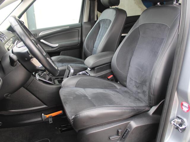 Ford S-MAX 1.6 EcoBoost Platinum | NAVIGATIE |