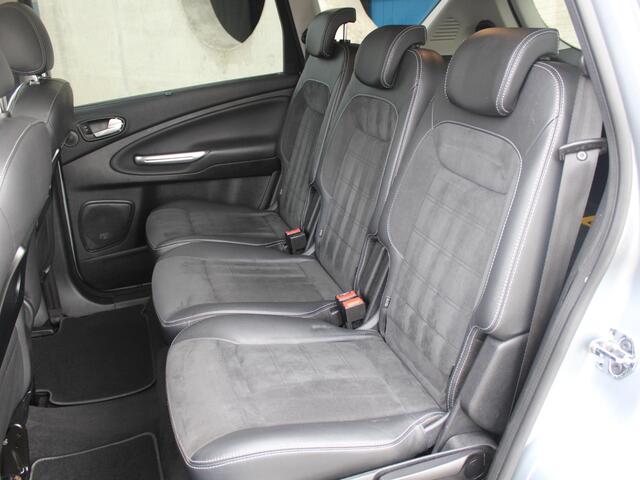 Ford S-MAX 1.6 EcoBoost Platinum | NAVIGATIE |