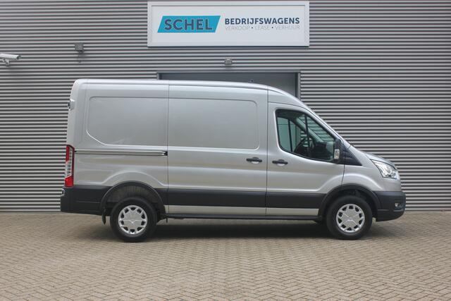 Ford TRANSIT 350 2.0 TDCI L2H2 Trend 130pk Trend - Navigatie - Blind Spot - Adaptive cruise - Camera - Trekhaak - Rijklaar