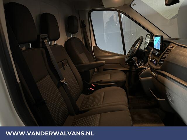 Ford TRANSIT 2.0 TDCI 131pk L3H2 Euro6 Airco | Camera | Navigatie | Apple Carplay | Cruisecontrol Stoelverwarming, Verwarmde voorruit, Parkeersensoren, Bijrijdersbank