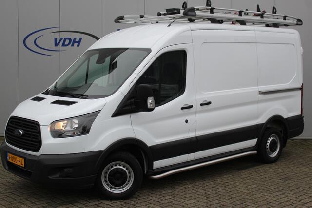 Ford TRANSIT 290 2.0-105pk TDCI L2H2 Ambiente. Dames en heren ondernemers, u kunt direct los: compleet ingerichte Ford Transit ! Camera, parkeersensoren v+a, airco, ladder op achterdeur, opstaptrede met trekhaak, imperiaal met ladder, omvormer naar 220V voor opladen g