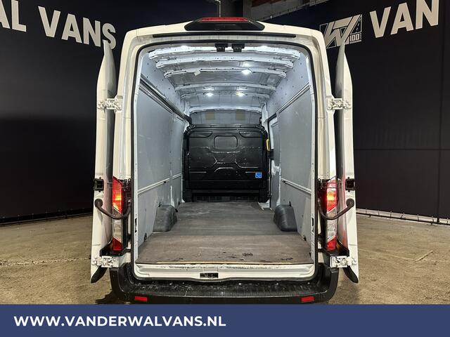 Ford TRANSIT 2.0 TDCI 130pk **BPM VRIJ voor de Ondernemer** L4H3 Euro6 Airco | Camera | Navigatie | Apple Carplay Android Auto, Cruisecontrol, Parkeersensoren, Bijrijdersbank, Stoelverwarming, verwarmde voorruit