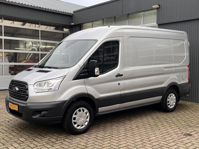 Ford TRANSIT 350 2.0 TDCI L2H2 Werkplaats inrichting Kast Inrichting Servicewagen Airco Cruise controle Werkplaats Sortimo inrichting Parkeersensoren voor en achter 1e eigenaar Dealer onderhouden Euro 6 Bpm vrij!!