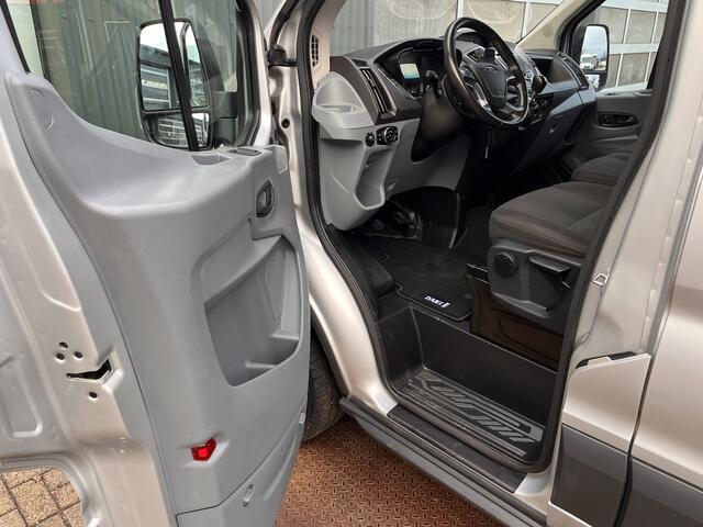 Ford TRANSIT 350 2.0 TDCI L2H2 Werkplaats inrichting Kast Inrichting Servicewagen Airco Cruise controle Werkplaats Sortimo inrichting Parkeersensoren voor en achter 1e eigenaar Dealer onderhouden Euro 6 Bpm vrij!!