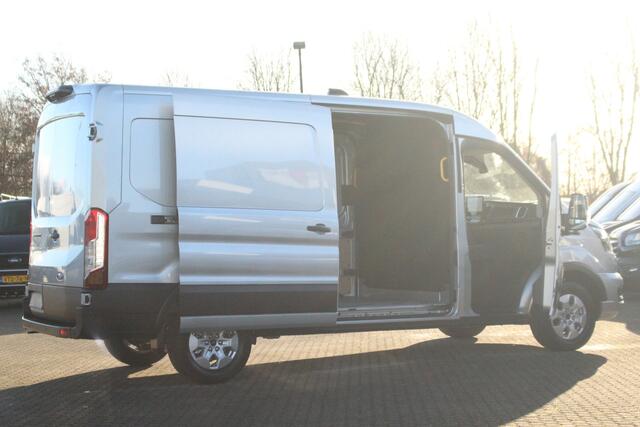 Ford TRANSIT 350 2.0TDCI 165pk L3H2 Limited | Automaat | L+R Zijdeur | 360° Camera | Adap. Cruise | Carplay/Android | Lease 788,- p/m