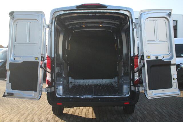 Ford TRANSIT 350 2.0TDCI 165pk L3H2 Limited | Automaat | L+R Zijdeur | 360° Camera | Adap. Cruise | Carplay/Android | Lease 788,- p/m