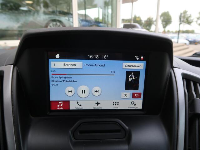 Ford TRANSIT 350 2.0 TDCI 170 PK AUT. L2H2 EURO 6 + TREKHAAK | APPLE CARPLAY | NAVIGATIE