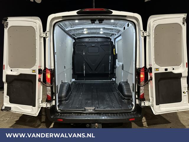 Ford TRANSIT 2.0 TDCI L2H2 Euro6 Airco | Trekhaak | LM velgen | Verwarmde voorruit Dakdragers, Bijrijdersbank