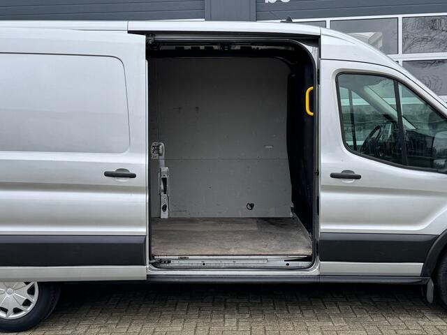 Ford TRANSIT 330 2.0 TDCI 130pk L3H2 Trend / Airco / Raptor Grill / Trekhaak
