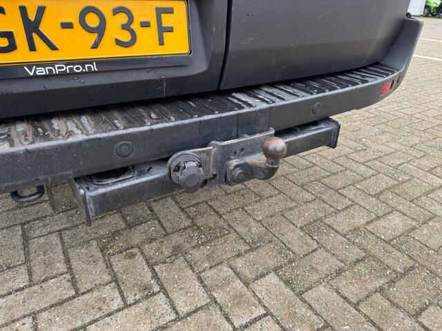 Ford TRANSIT 330 2.0 TDCI 130pk L3H2 Trend / Airco / Raptor Grill / Trekhaak