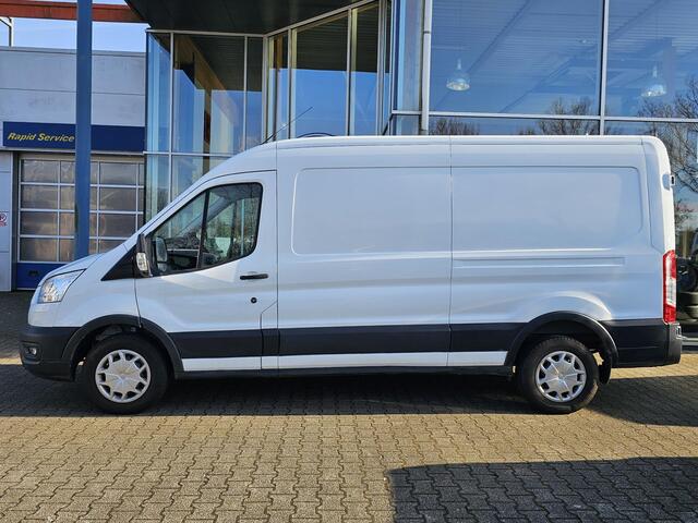 Ford TRANSIT 350 2.0 TDCI L3H2 Trend 130pk Trekhaak | Airco | Parkeersensoren | Cruise Control | 3.000 kg trekgewicht!
