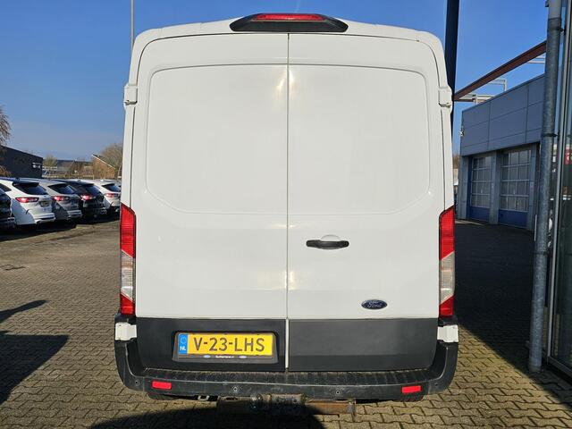Ford TRANSIT 350 2.0 TDCI L3H2 Trend 130pk Trekhaak | Airco | Parkeersensoren | Cruise Control | 3.000 kg trekgewicht!