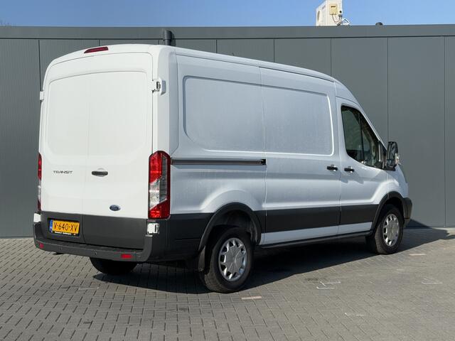 Ford TRANSIT 350 2.0 TDCI 131 PK / L2H2 / 2.8 TON TREKKEN / 1e EIG. / AIRCO / CRUISE / PDC /