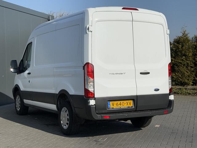 Ford TRANSIT 350 2.0 TDCI 131 PK / L2H2 / 2.8 TON TREKKEN / 1e EIG. / AIRCO / CRUISE / PDC /