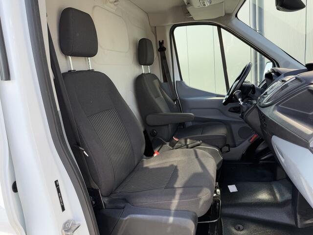 Ford TRANSIT 350 2.0 TDCI 131 PK / L2H2 / 2.8 TON TREKKEN / 1e EIG. / AIRCO / CRUISE / PDC /