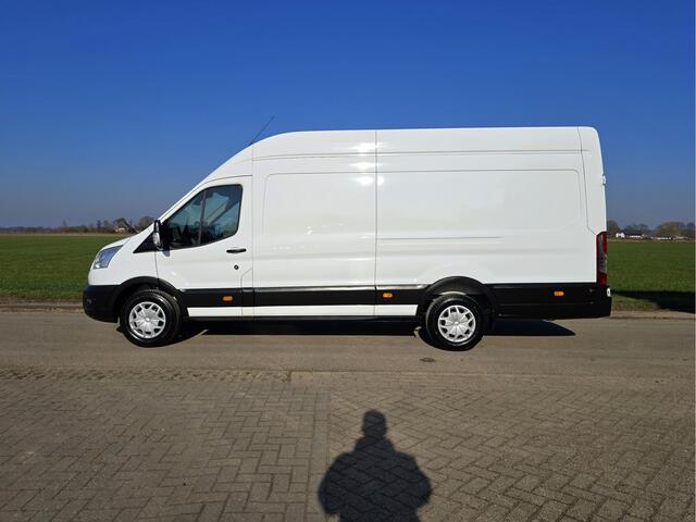 Ford TRANSIT 350 2.0 TDCI L4H3 Trend RWD - 130 Pk - Euro 6 - Camera - Navi