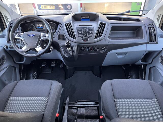 Ford TRANSIT 350 2.0 TDCI L4 DC Cruise controle Trekhaak 2800kg trekgewicht 6-Persoons Telefoonverbinding 1e eigenaar Open laadbak Pick up p-up bakwagen Euro 6
