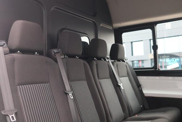 Ford TRANSIT 350 2.2 TDCI L2H2 DC Trend | Dubbel Cabine | 7 Zits | Airco | Navigatie | Camera |