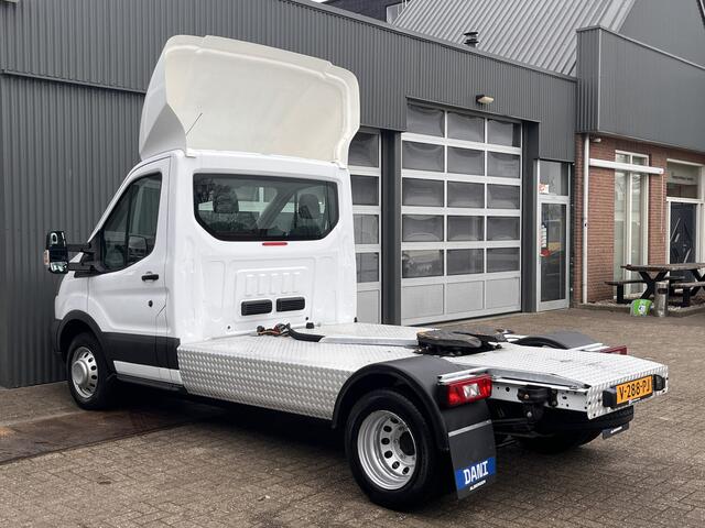 Ford TRANSIT 350 2.0 TDCI Be-trekker 8.4 Ton samengesteld Airco Cruise control Tachograaf 2-Persoons Euro 6 Telefoonverbinding Navigatiesysteem Apple connect Be-combi be-trekker Schotel Be-combi Oplegger