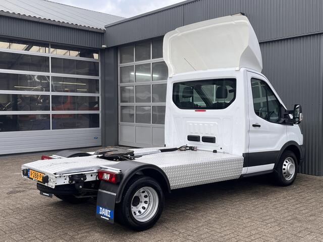 Ford TRANSIT 350 2.0 TDCI Be-trekker 8.4 Ton samengesteld Airco Cruise control Tachograaf 2-Persoons Euro 6 Telefoonverbinding Navigatiesysteem Apple connect Be-combi be-trekker Schotel Be-combi Oplegger