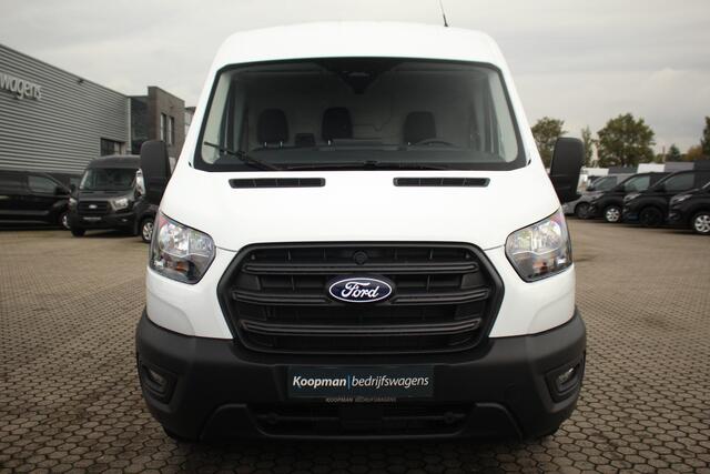 Ford TRANSIT 350 2.0TDCI 130pk L2H2 Trend | Camera | Carplay/Android | Cruise | Lease 591,- p/m