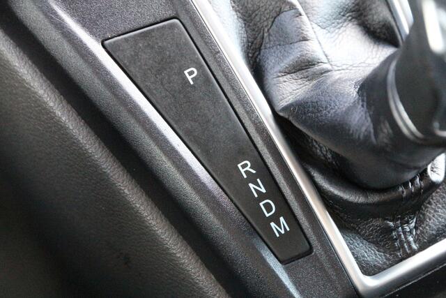 Ford TRANSIT 2.0 TDCI 170PK | Aut. | L2H2 | Camera | Stoelverwarming | Airco..