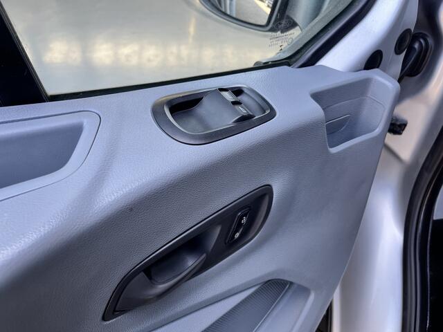 Ford TRANSIT 350 2.0 TDCI L3 DC Laadkraan Telefoonverbinding 3-Persoons Telefoonverbinding 1e eigenaar Pick up p-up bakwagen Euro 6 Bpm vrij voor ondernemers