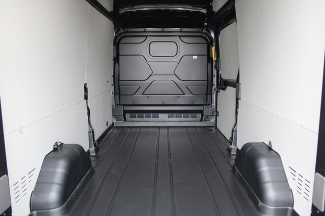 Ford TRANSIT 350 2.0 TDCI L3H3 Trend 165pk - Facelift - Adaptive Cruise - Navigatie - Blind Spot - 360 Camera - Stoel - Stuurverwarming - Rijklaar