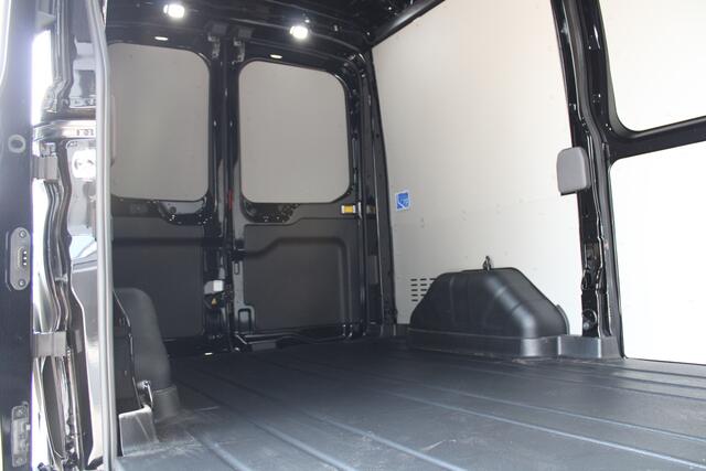 Ford TRANSIT 350 2.0 TDCI L2H2 Trend 165pk - Facelift - 2x Schuifdeur - Adaptive Cruise - Navigatie - Blind Spot - 360 Camera - Stoel - Stuurverwarming - Rijklaar