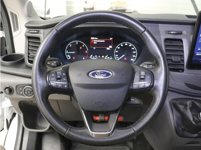 Ford TRANSIT 310 105PK L3H2 Trend Navigatie Airco Parkeersensoren Bluetooth 3Zits Trekhaak Camera