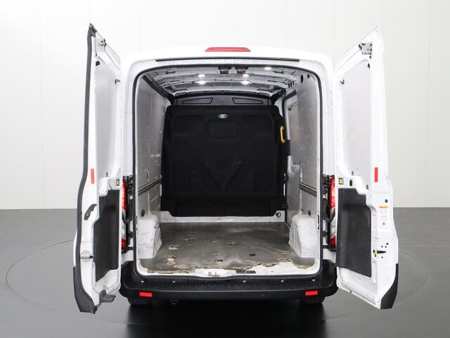 Ford TRANSIT 2.0TDCI 130PK L2H2 Business | Airco | Cruise | 3-Persoons
