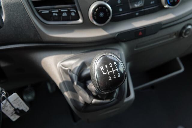 Ford TRANSIT L2H2 2.0Tdci 130Pk | Trend | Trekhaak | Frozen White