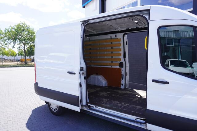 Ford TRANSIT 2.0 TDCI L3H2 - 2x Schuifdeur EURO 6 - Airco - Cruise - PDC - ¤ 17.500,- Excl.