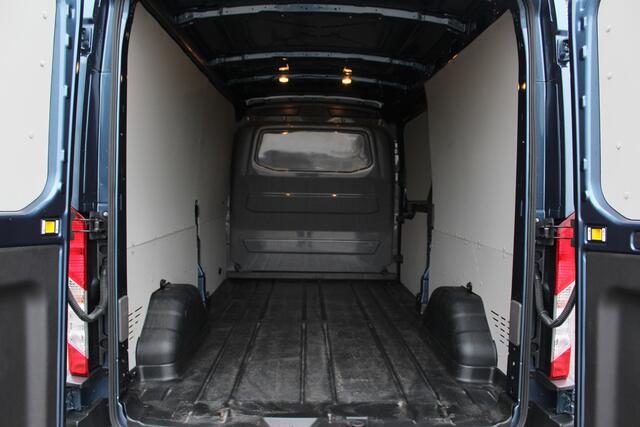 Ford TRANSIT 350 2.0 TDCI L3H2 Limited | Carplay | Cruise |