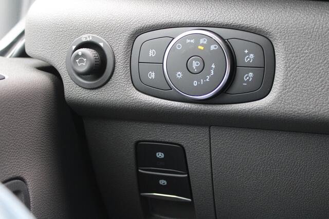 Ford TRANSIT 350 2.0 TDCI L3H2 Limited 165pk - Adaptive Cruise - Luchtvering - Blind Spot - 360 camera - Navigatie - Stoel-Stuurverwarming - Trekhaak - Rijklaar