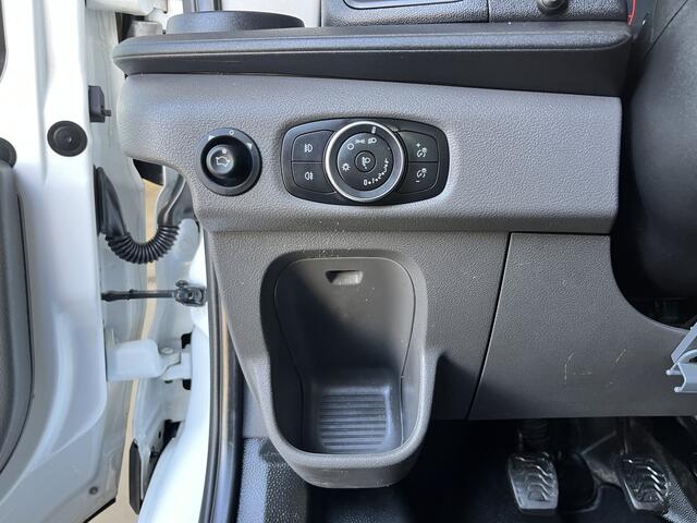 Ford TRANSIT 350 2.0 TDCI DC 3-zijdenkipper Airco Cruise controle Trekhaak 2800kg Telefoonvoorbereiding Navigatie Kipper Kieper 7-Persoons Euro 6 open laadbak P-up Bakwagen Bpm vrij voor particulier gebruik!!