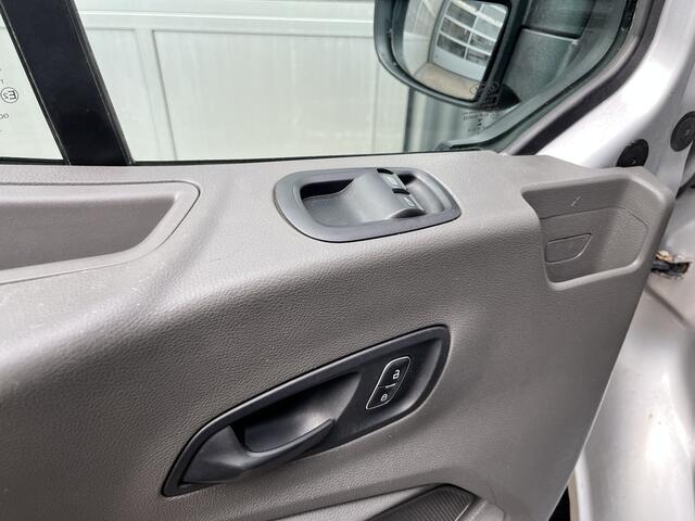 Ford TRANSIT 350 2.0 TDCI DC Laadkraan Telefoonverbinding 3-Persoons Telefoonverbinding 1e eigenaar Pick up p-up bakwagen Euro 6 Bpm vrij voor ondernemers