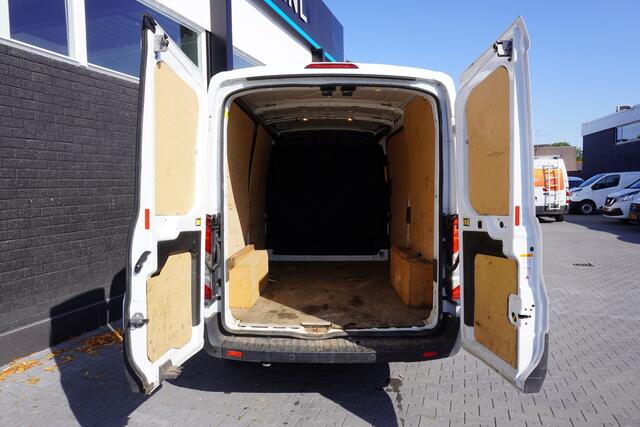 Ford TRANSIT 2.0 TDCI 130PK L2H2 EURO 6 - A/C Climate - Navi - Cruise - PDC - ¤20.900,- Excl.